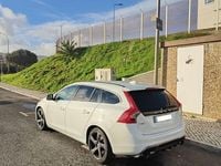 Usado Volvo V60 R-Design 163 HP (119 kW) 2011 Carrinha
