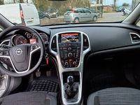 usado Opel Astra 1.6Cdti Cosmo GPS