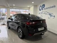 Usado Renault Arkana 143 HP (105 kW) 2021 Preto SUV