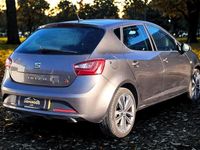 Usado Seat Ibiza FR 105 HP (77 kW) 2016 Cinza