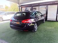 Usado Peugeot 308 Allure 130 HP (95 kW) 2019 Azul Monovolume