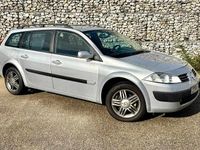 Usado Renault Mégane GrandTour 106 HP (77 kW) 2006 Cinzento Carrinha