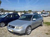 Usado Audi A3 101 HP (74 kW) 2001 Cinza Citadino