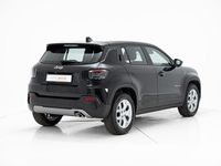 Usado Jeep Avenger Altitude 101 HP (74 kW) 2024 Preto SUV
