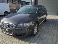 Usado Audi A3 Attraction 100 HP (73 kW) 2005 Cinza Citadino