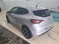 Usado Renault Clio V Evolution 90 HP (66 kW) 2023 Cinza