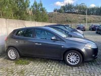 Usado Fiat Bravo 105 HP (77 kW) 2009 Cinzento Citadino
