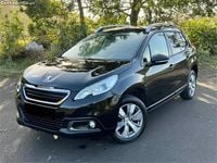 Usado Peugeot 2008 70 HP (51 kW) 2016 Preto SUV