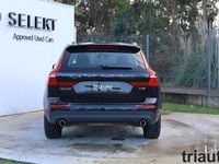 Usado Volvo XC60 Momentum 390 HP (286 kW) 2019 Onyx black SUV