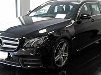 Usado Mercedes E220 194 HP (142 kW) 2019 Preto Carrinha