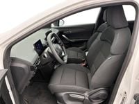 Usado MG MG4 EV 125 kW (170 HP) 2023 Branco Citadino