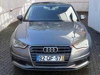 Usado Audi A3 Ambiente 110 HP (80 kW) 2015 Cinza Sedan