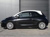 Usado Opel Adam Glam 70 HP (51 kW) 2016 Preto Citadino