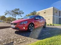 Usado Volvo V40 152 HP (111 kW) 2016 Vermelho Carrinha