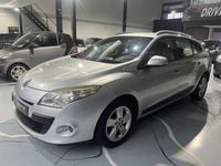 Usado Renault Mégane GrandTour Dynamique 90 HP (66 kW) 2011 Cinza Carrinha