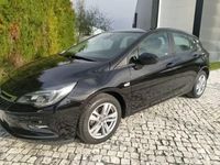 Usado Opel Astra Business Edition 136 HP (100 kW) 2018 Preto Citadino