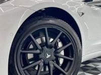 Usado Tesla Model 3 Standard Range 175 kW (238 HP) 2019 Branco Sedan