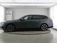 Usado BMW i5 250 kW (340 HP) 2024 Verde Carrinha