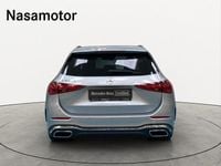 Usado Mercedes C300 265 HP (194 kW) 2025 Cinzento claro metalizado Carrinha