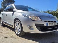 Usado Renault Mégane III 110 HP (80 kW) 2011 Cinzento Carrinha