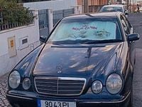 Usado Mercedes E270 170 HP (125 kW) 2000 Sedan