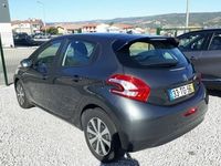 usado Peugeot 208 HDI Auto