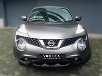 Usado Nissan Juke Acenta Connect 115 HP (84 kW) 2016 Cinza SUV