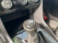 Usado VW Golf Sportsvan Edition 115 HP (84 kW) 2017 Cinza Monovolume