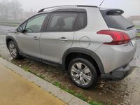 Usado Peugeot 2008 130 HP (95 kW) 2019 SUV