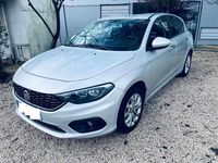 Usado Fiat Tipo 95 HP (69 kW) 2020 Cinzento