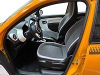 Usado Renault Twingo Zen 60 kW (82 HP) 2022 Laranja Citadino
