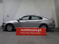 Usado VW Passat 120 HP (88 kW) 2019 Cinzento mauve metalizado Sedan