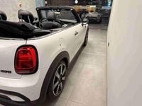 Usado Mini Cooper Cabriolet Classic 136 HP (100 kW) 2023 Branco Cabrios