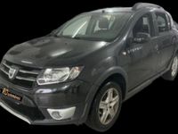 Usado Dacia Sandero 73 HP (53 kW) 2015 Preto