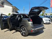 Usado Peugeot 3008 Allure 130 HP (95 kW) 2018 Cinzento SUV