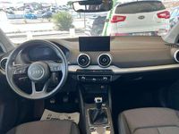 Usado Audi Q2 Advanced 110 HP (80 kW) 2024 Cinzento SUV