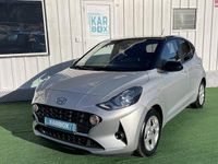 Usado Hyundai i10 Comfort 67 HP (49 kW) 2023 Cinzento Citadino