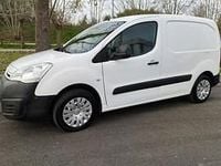 Usado Citroën Berlingo 100 HP (73 kW) 2016 Branco Monovolume