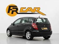 Usado Mercedes A150 95 HP (69 kW) 2004 Preto Citadino