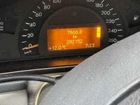 Usado Mercedes C220 140 HP (102 kW) 2003 Sedan