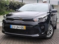 Usado Kia Rio SX 84 HP (61 kW) 2018 Preto
