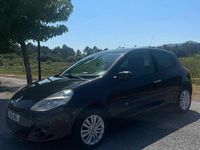 Usado Renault Clio II 75 HP (55 kW) 2009 Preto Citadino