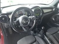 Usado Mini Cooper Cabriolet 115 HP (84 kW) 2018 Vermelho Cabrios