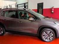 Usado Peugeot 2008 Allure 130 HP (95 kW) 2016 Cinzento SUV