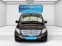 Usado Mercedes Vito 163 HP (119 kW) 2019 Preto Van