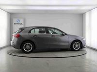 Usado Mercedes 180 116 HP (85 kW) 2019 Cinzento Sedan