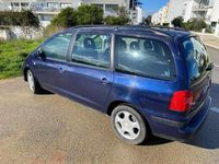 Usado Seat Alhambra 116 HP (85 kW) 2001 Azul Monovolume