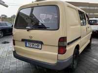 usado Toyota HiAce 2.5 D 6 LUGADES