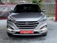Usado Hyundai Tucson 116 HP (85 kW) 2016 Cinzento SUV