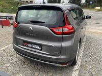 Usado Renault Grand Scénic IV Dynamique 110 HP (80 kW) 2017 Cinzento Monovolume